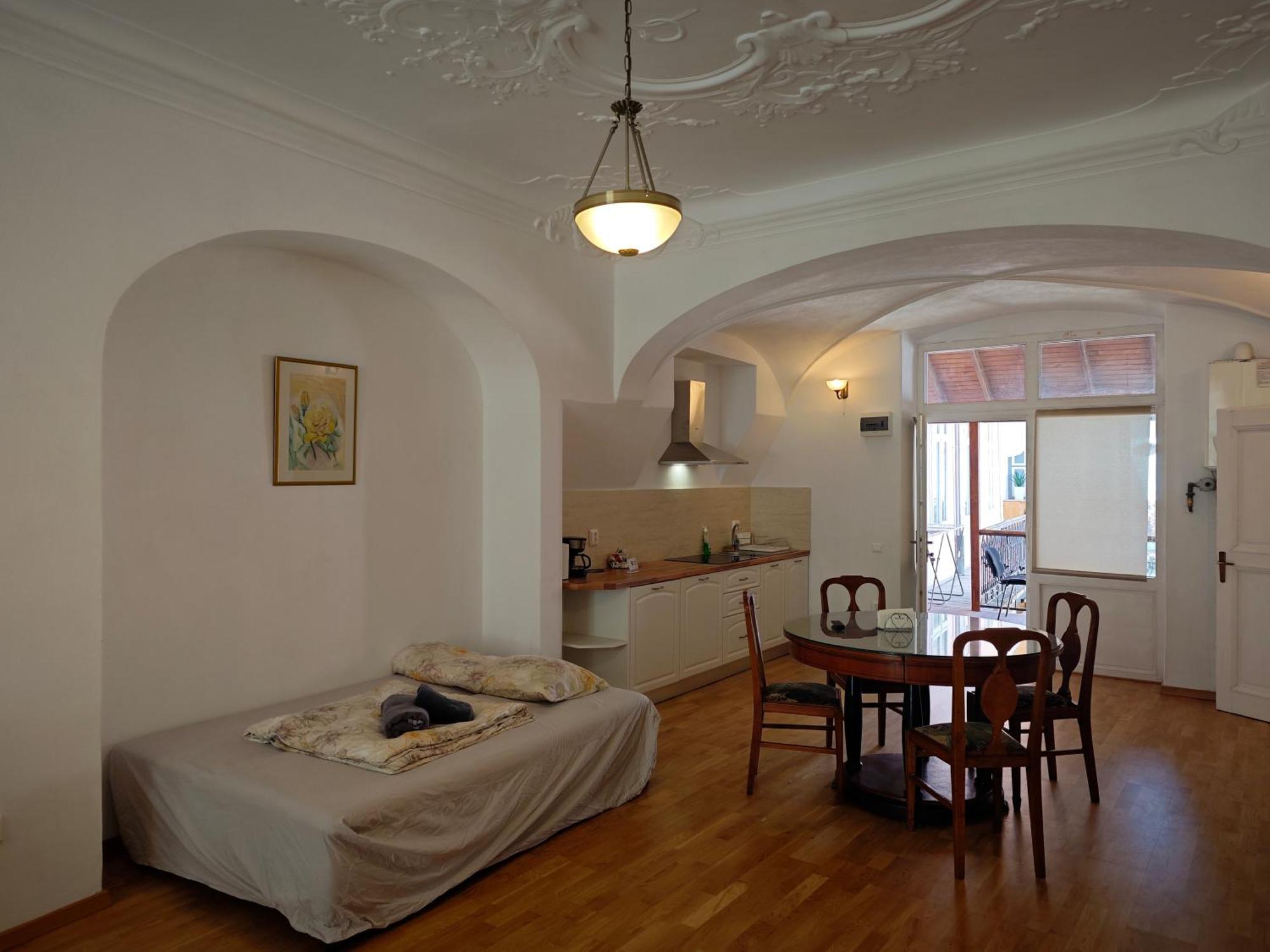 Clasic Studio Central Brasov Luaran gambar