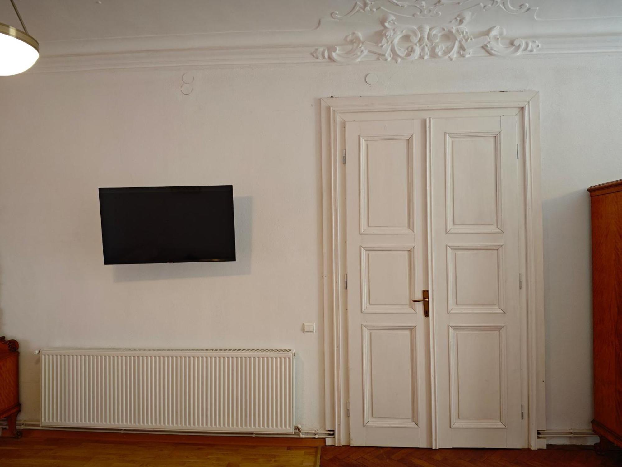 Clasic Studio Central Brasov Luaran gambar