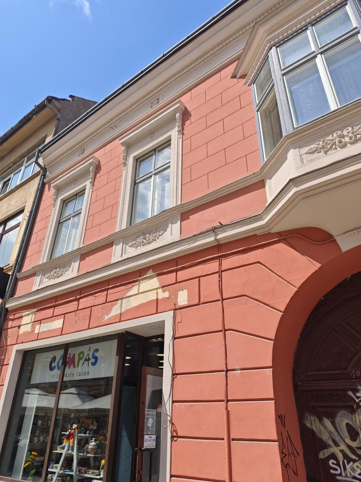 Clasic Studio Central Brasov Luaran gambar